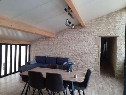 Gite Et Chambres D'Hotes Du Domaine Du Val Bruant Arc-en-Barrois Exterior foto